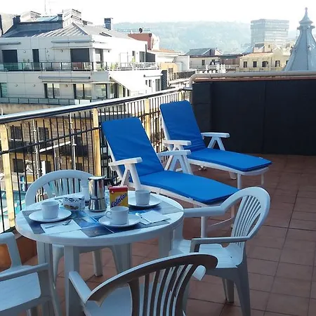 Larramendi Terrace * Σαν Σεμπαστιάν
